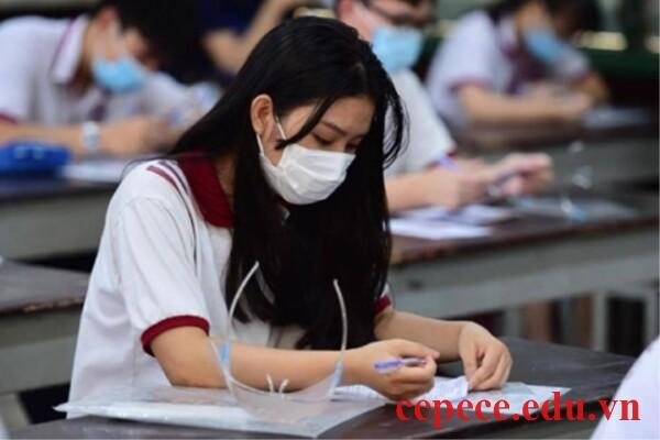 Trường hợp nào sinh viên nợ môn vẫn được bảo lưu?